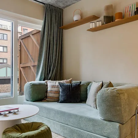 Apartment Center - Design & Terrace, Within Walking Distance *