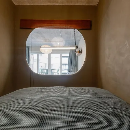 Center - Design & Terrace, Within Walking Distance Apartment